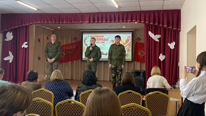 image-13-11-25-11-03